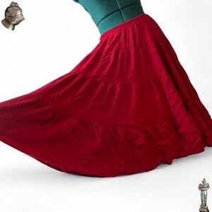 Vintage Sag Harbor red tiered midi skirt